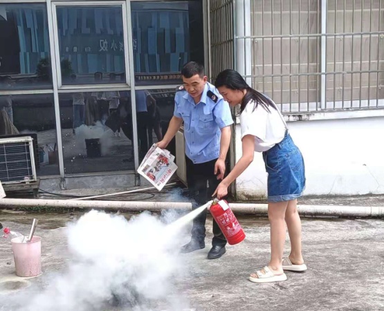 1626925619379180.jpg 4.jpg