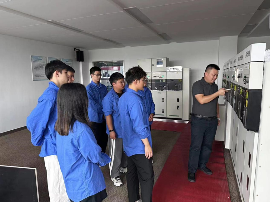 1727590818518804.png image.png