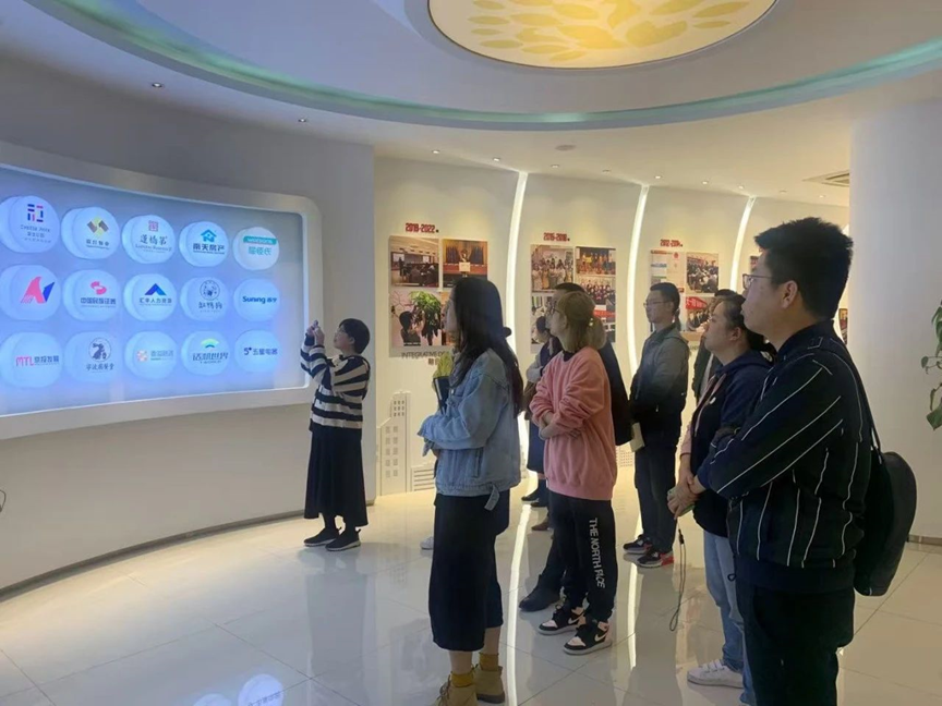 1748937226389831.png image.png